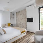 住宿加早餐酒店 Dodo Etc 4*